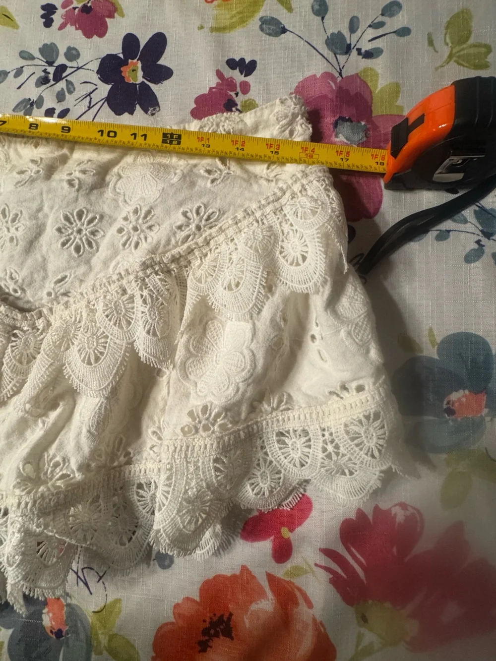 Free People Bali Warm Nights Embroidered Shorts Ivory Eyelet Lace M Western Boho